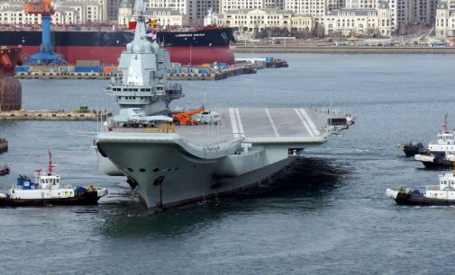 Çin inşa ettiği ilk uçak gemisini Tayvan Boğazı’na gönderdi