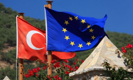 AB Komisyonu’ndan Türkiye’ye “düşük faiz” uyarısı: Bu politikayı sürdürmek zorlaşacak