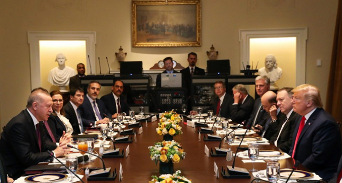 Erdoğan’ın heyetinde dikkat çeken isim: ‘Masada Trump’ın karşısında’