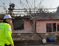 Hendek’te yangın: İki çocuk yaşamını yitirdi