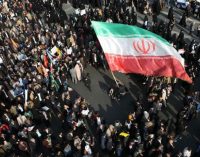İran’da bu defa hükümet yanlıları sokakta