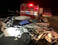 İzmir’de otomobil kamyona çarptı: 1 ölü