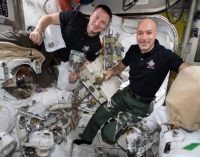 İki astronot uzayda en karışık görevde