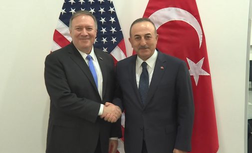 Bloomberg: Pompeo, Çavuşoğlu’na ‘Benimle görüşmek istiyorsan İstanbul’a gel’ dedi