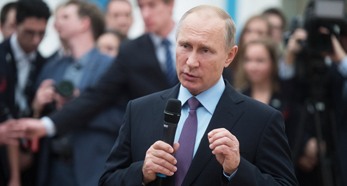Putin: Rusya, iki-üç ay gibi bir sürede salgının üstesinden gelebilir