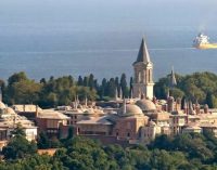 İBB: Topkapı Sarayı eserleri Çamlıca Camisi’ne nakledilmek isteniyor