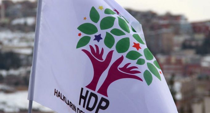 HDP’li üç belediye başkanı daha görevden alındı