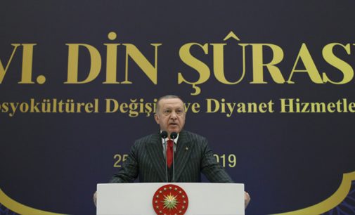 Erdoğan: Hayatımızın merkezine din hükümlerini yerleştireceğiz