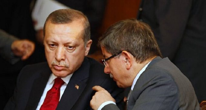 Davutoğlu’ndan ‘Kanal İstanbul’ açıklaması: Montrö kazanımlarına halel getirilmemeli, Erdoğan’a vazgeç dedim