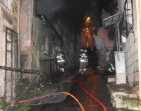 İzmir’de bir kişi yanarak yaşamını yitirdi