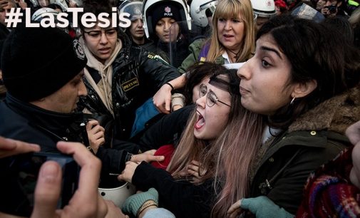 ‘Las Tesis’e engel olan ilk ülke Türkiye: Çok sayıda kadın gözaltında