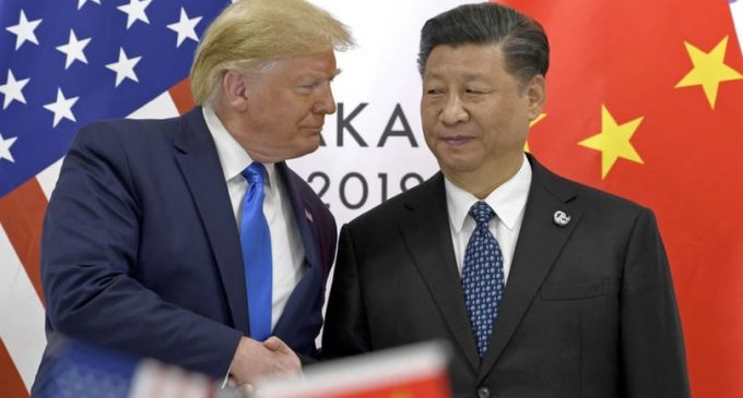 Dünyaca ünlü ekonomist Roubini: Trump, Çin’i yeniden büyük yapacak