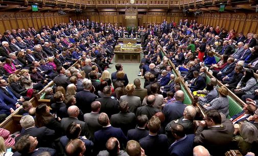 İngiliz parlamentosu, Brexit yasa tasarısını kabul etti