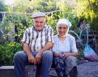 68 yıldır evli çift 10 dakika arayla yaşamlarını yitirdi