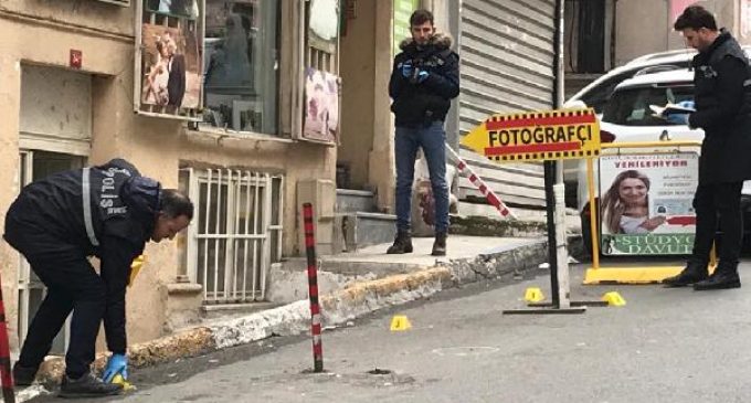 HDP İstanbul İl Başkanlığı önünde ateş edildi