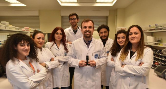Türk bilim insanlarından domuz gribini beş dakikada tespit edecek cihaz