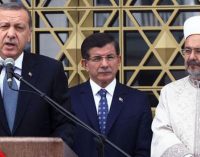 AKP’de BİSAV çatlağı büyüyor: Eski Diyanet İşleri Başkanı Görmez’den tepki