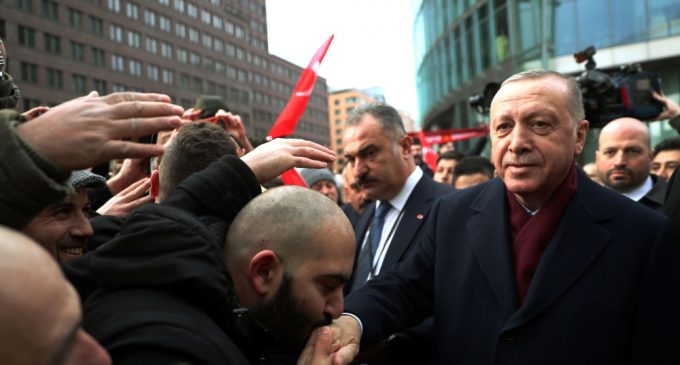 Erdoğan ile Pompeo, Berlin’deki Libya Konferansı’ndan ayrıldı