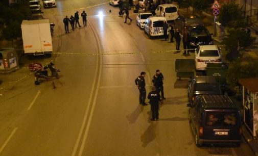 İzmir’de çatışma: İki suçsuz insan arada kalarak yaşamını yitirdi!