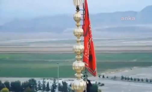 İran ‘kırmızı savaş bayrağı’nı çekti