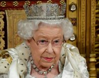 Kraliçe Elizabeth Brexit’i resmen onayladı: İngiltere AB’den ayrılıyor