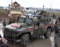 ABD ordusu, Rus askeri aracını durdurarak geri çevirdi