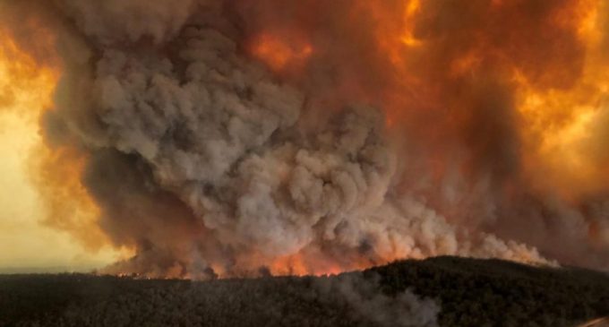 Avustralya’daki yangınların dumanları Dünya’nın etrafında en az bir tur atacak