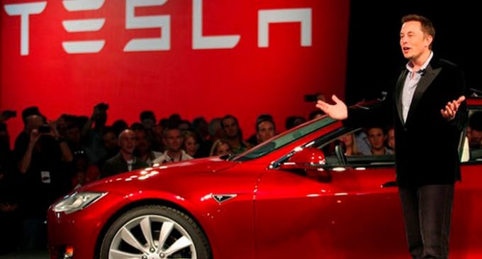 Tesla, Almanya’da her yıl yarım milyon elektrikli araç üretecek
