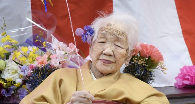 Dünyanın en yaşlı insanı 117’nci yaşını kutladı