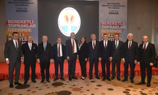 CHP’li başkanlardan Adana zirvesi: ‘Siyasi ayrımcılık yapılmasın’ çağrısı