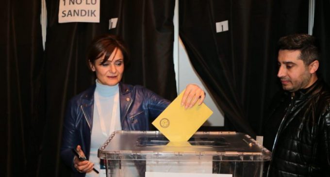 Canan Kaftancıoğlu yeniden CHP İstanbul İl Başkanı oldu