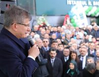 Ahmet Davutoğlu eski yol arkadaşlarını topa tuttu: Devlet adamı olamaz