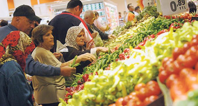 DİSK-AR: Dar gelirlinin enflasyonu yüzde 35-40 arasında