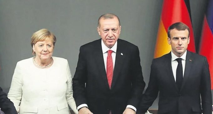 Erdoğan, Merkel ve Macron ile telefonda görüştü