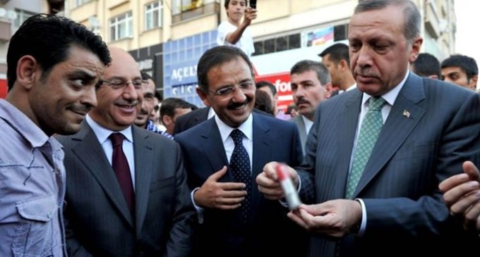 Erdoğan: Genel Merkez’de asla sigara içilmeyecek, odaları gezip kontrol edeceğim