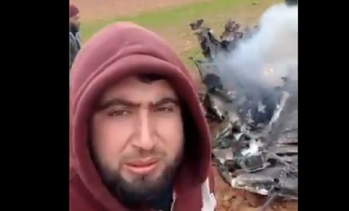 İdlib’de Suriye ordusuna ait helikopter düşürüldü
