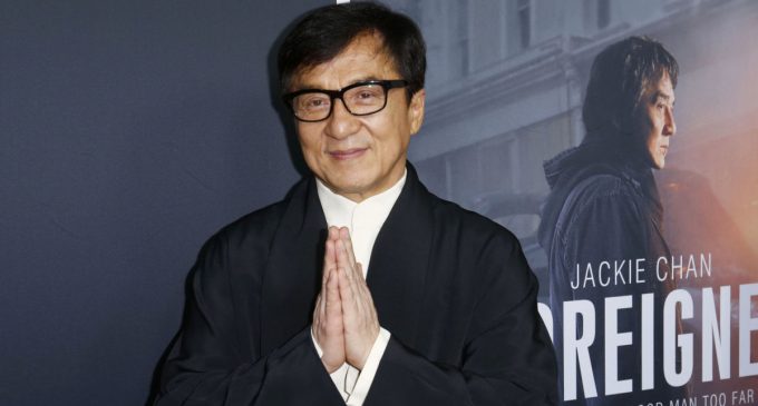 Jackie Chan’den koronavirüs hamlesi: Panzehire karşılık para ödülü