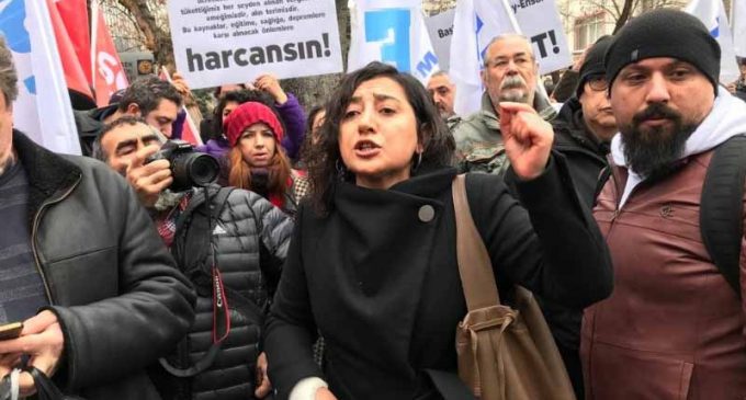 Ankara’da Kızılay protestosuna polis müdahalesi: 19 gözaltı