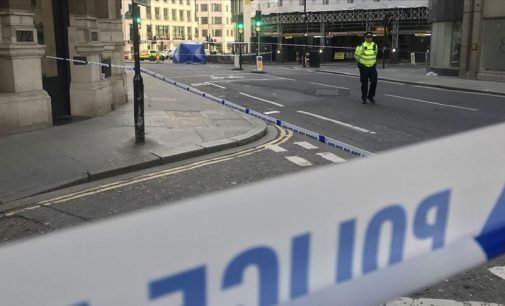 Londra’da terör saldırısı: İki kişi yaralandı
