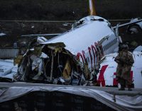 Uçak kazasında yaralanan yurttaş: Kırık kolla 30-40 metre rampayı çıktım