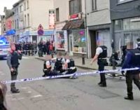 Önce Londra sonra Belçika: İki kişiyi bıçaklayan saldırganı polis vurdu