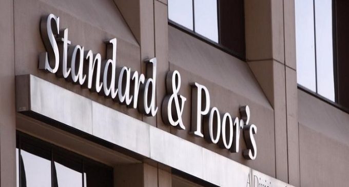 Uluslararası derecelendirme kuruluşu S&P Türkiye’nin kredi notunu düşürdü