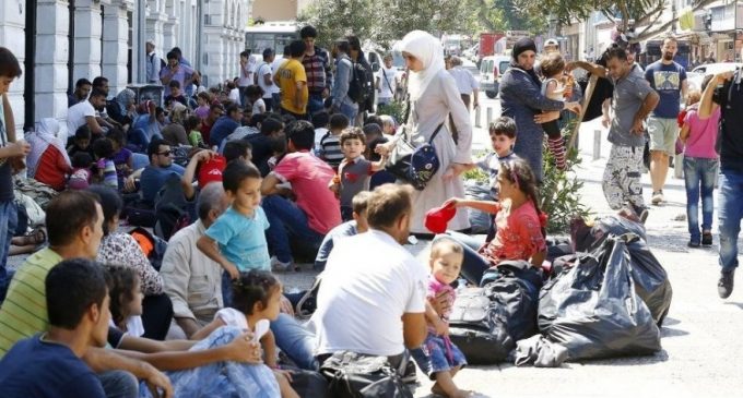 ‘20 sene sonra Türkiye’de 15 milyon Suriyeli olacak’