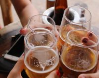 Bira stokları tükenince sahte içkiden ölenlerin sayısı arttı