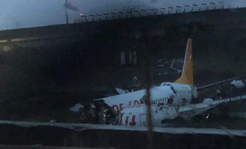 Sabiha Gökçen’de İzmir- İstanbul uçağı pistten çıktı üçe bölündü