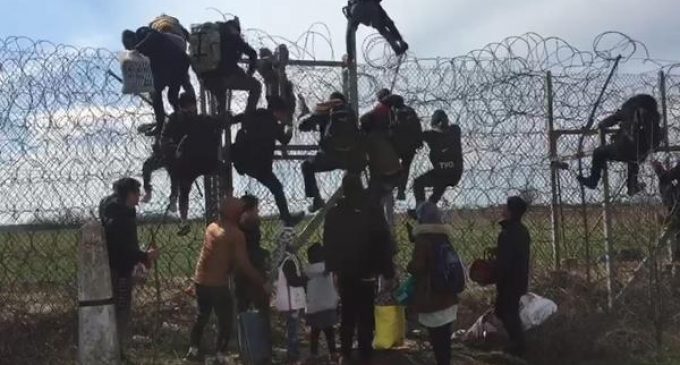 117 bin 677 sığınmacı Edirne üzerinden Türkiye’den ayrıldı