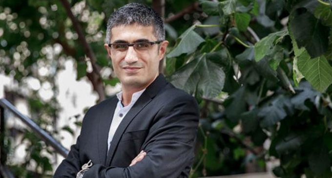 Oda TV: Genel yayın yönetmenimiz Barış Pehlivan cezaevi girişinde darp edildi
