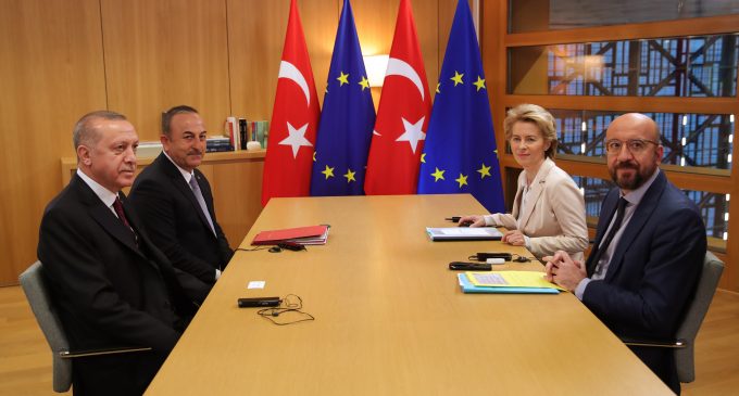 Erdoğan, AB Konseyi ve AB Komisyonu başkanlarıyla görüştü