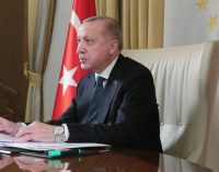 Erdoğan’dan bakanlar ile videolu virüs zirvesi: Okulların tatil süresi uzatılıyor mu?