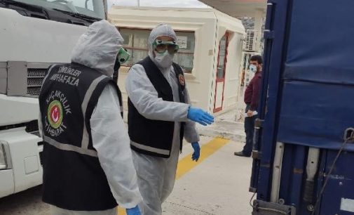 Çeşme’de gümrük personelinde virüs tespit edilmişti: Bakanlık yeni açıklama yaptı